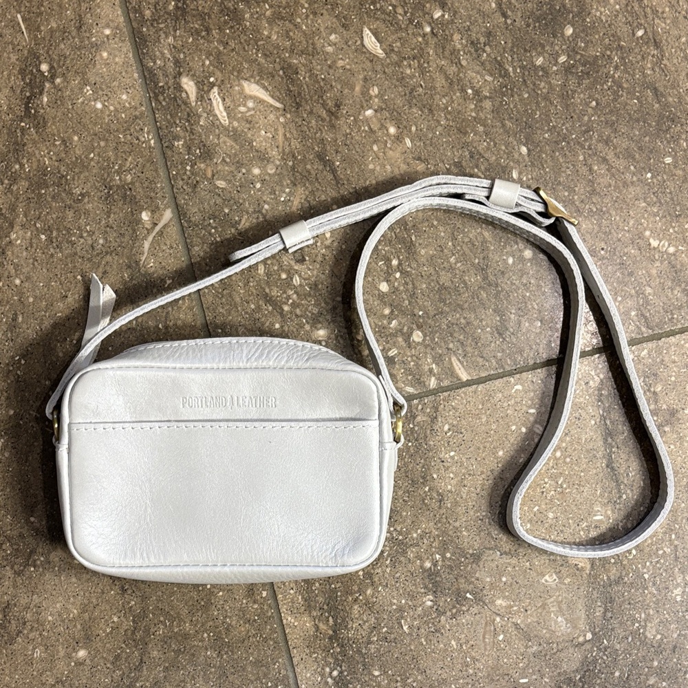 Portland Leather small camera bag, Pearl